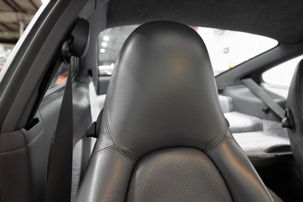 2000 Porsche 911 Image 20