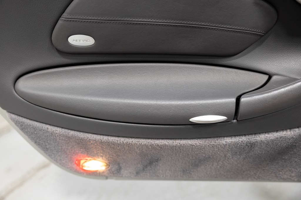2000 Porsche 911 Image 27