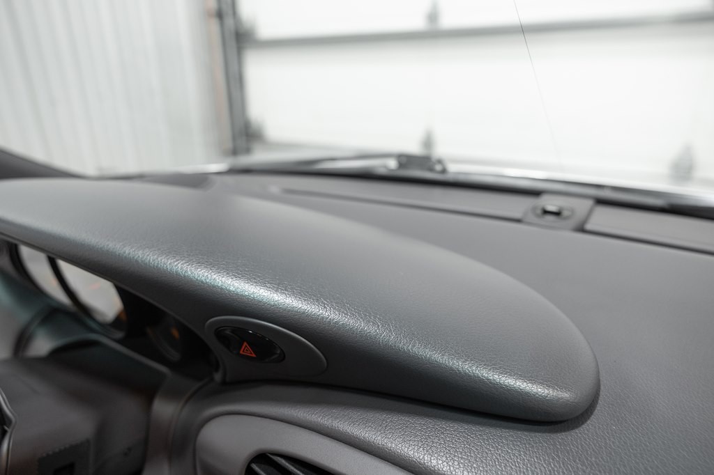 2000 Porsche 911 Image 44