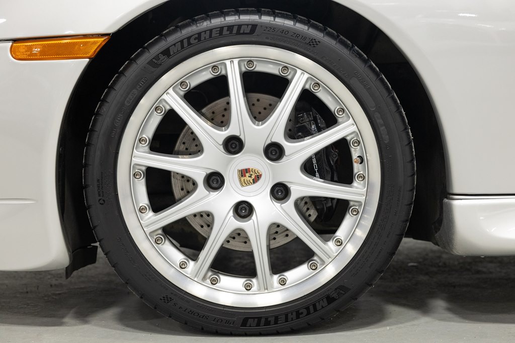 2000 Porsche 911 Image 47