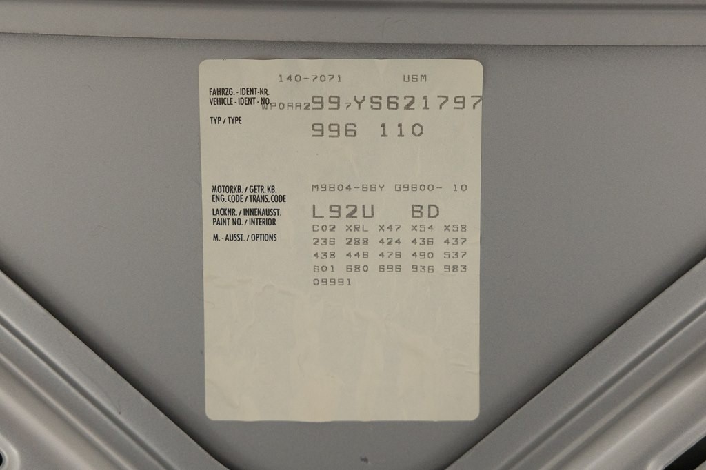 2000 Porsche 911 Image 59