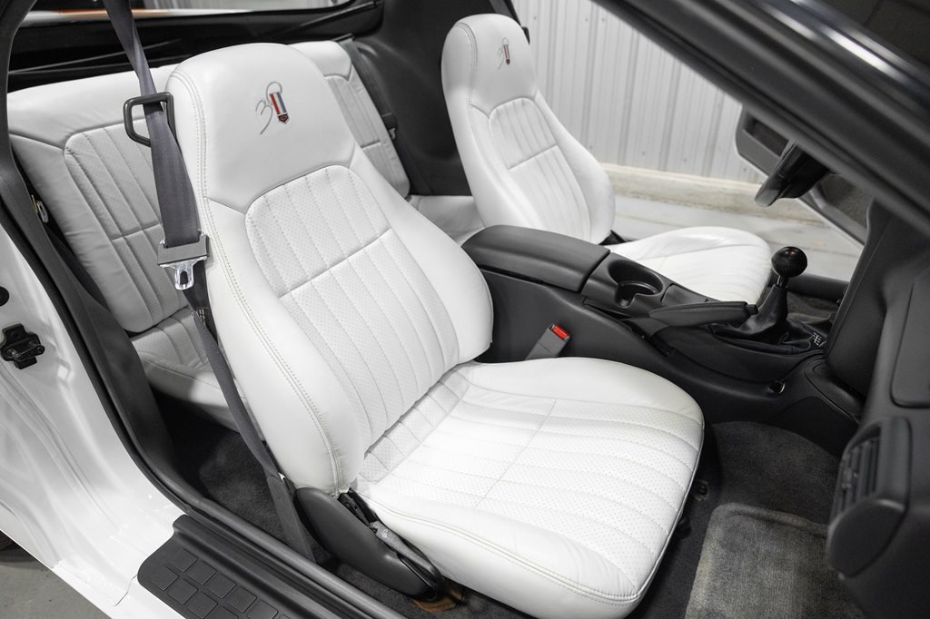 1997 Chevrolet Camaro Image 18