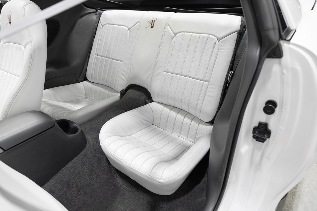 1997 Chevrolet Camaro Image 19