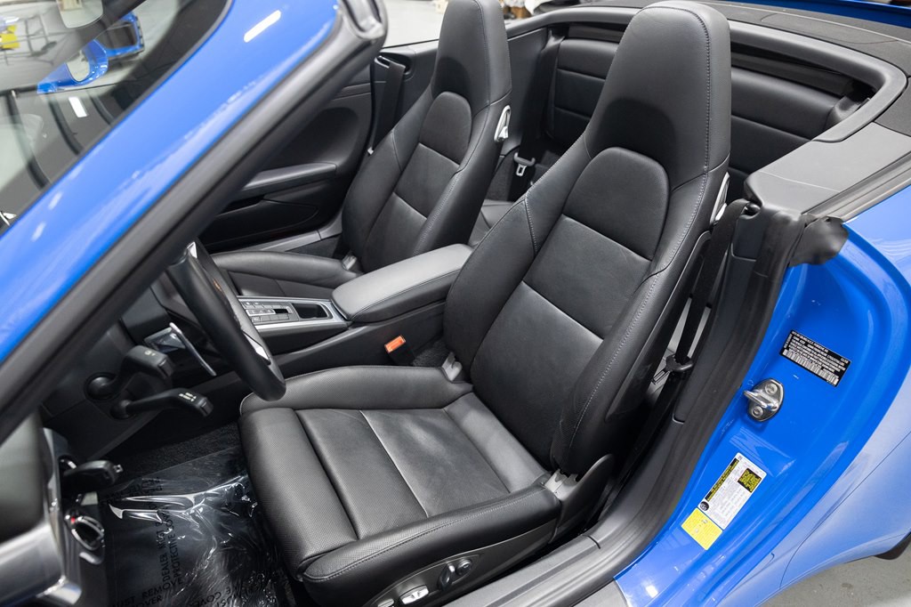 2019 Porsche 911 Image 12