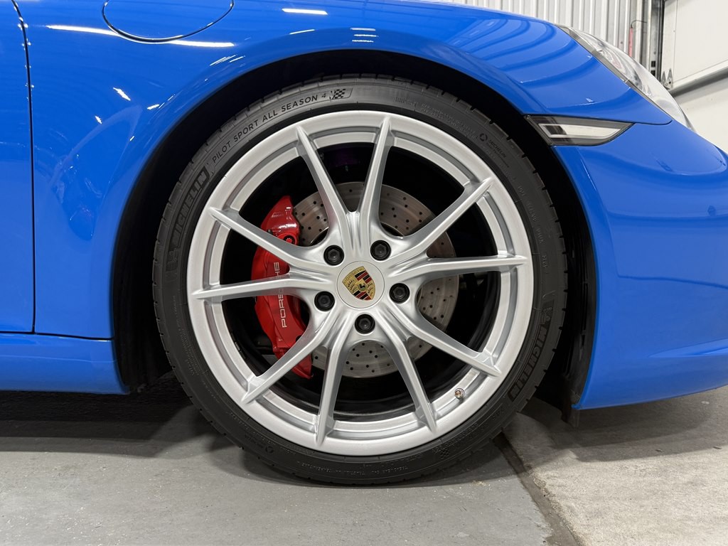 2019 Porsche 911 Image 69