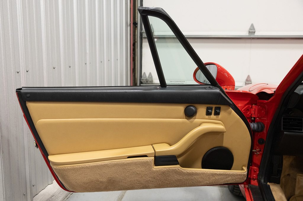 1997 Porsche 911 Image 24