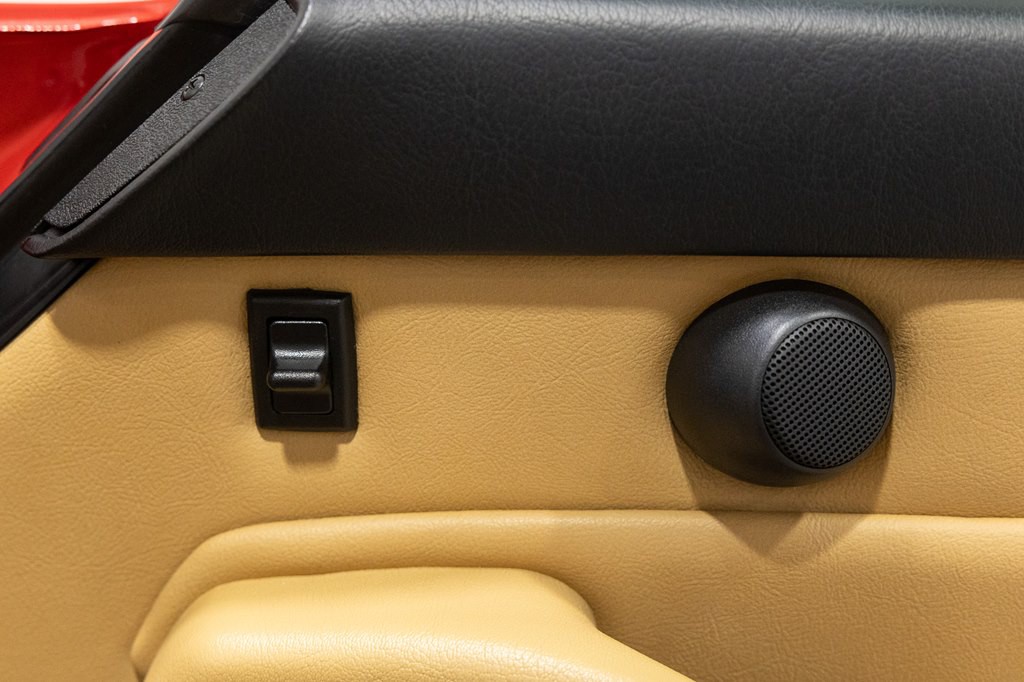 1997 Porsche 911 Image 28