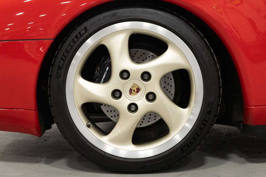 1997 Porsche 911 Image 33