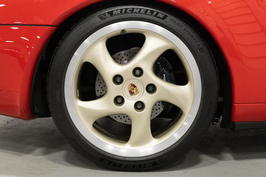 1997 Porsche 911 Image 37
