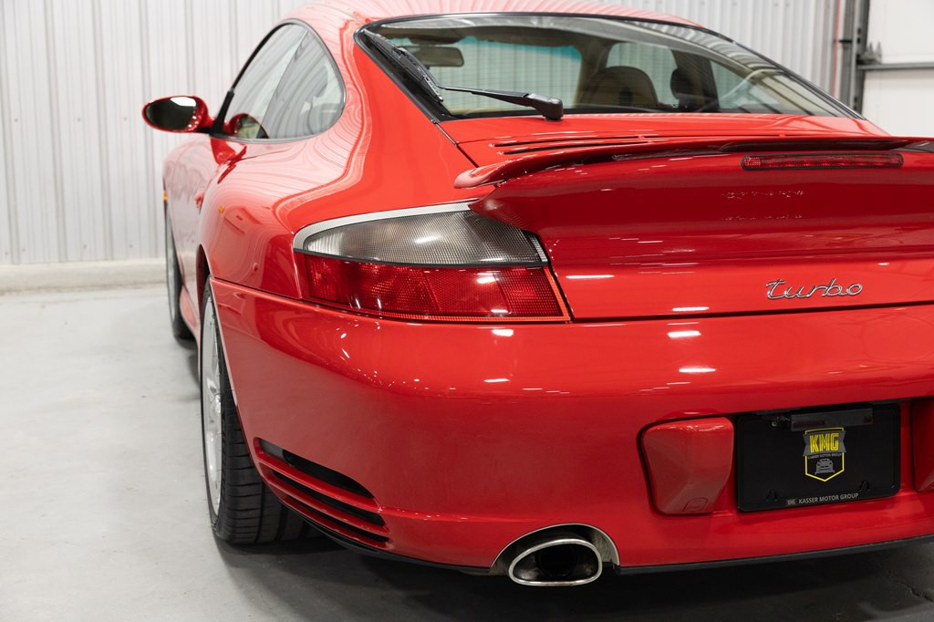 2001 Porsche 911 Image 5