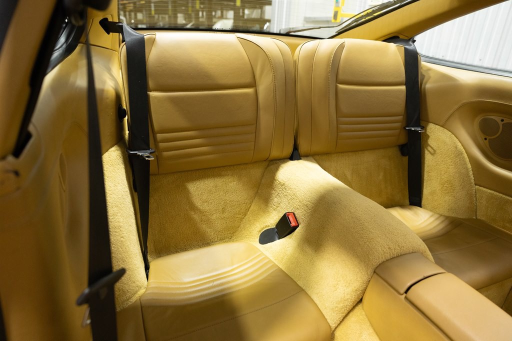 2001 Porsche 911 Image 22