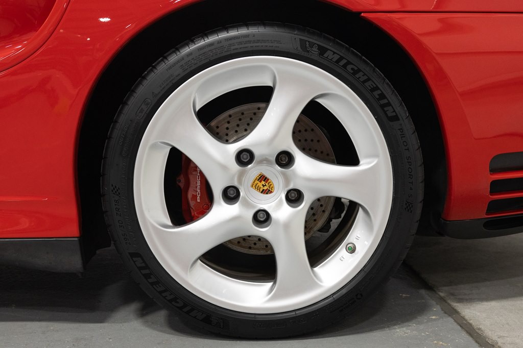 2001 Porsche 911 Image 52