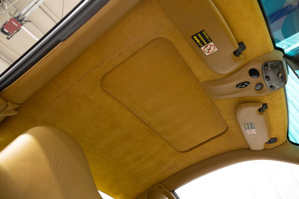 2001 Porsche 911 Image 63