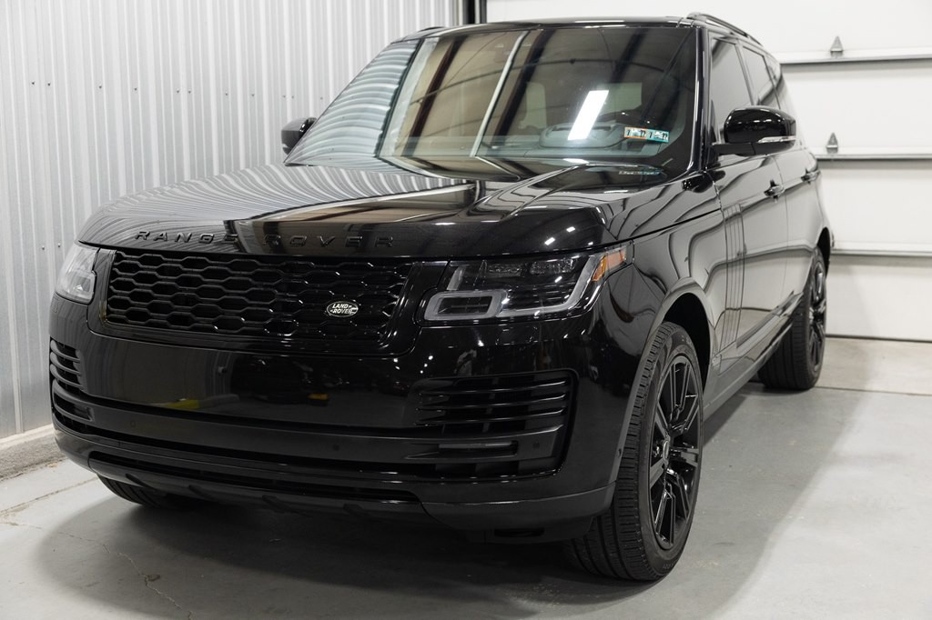 2021 Land Rover Range Rover Image 2