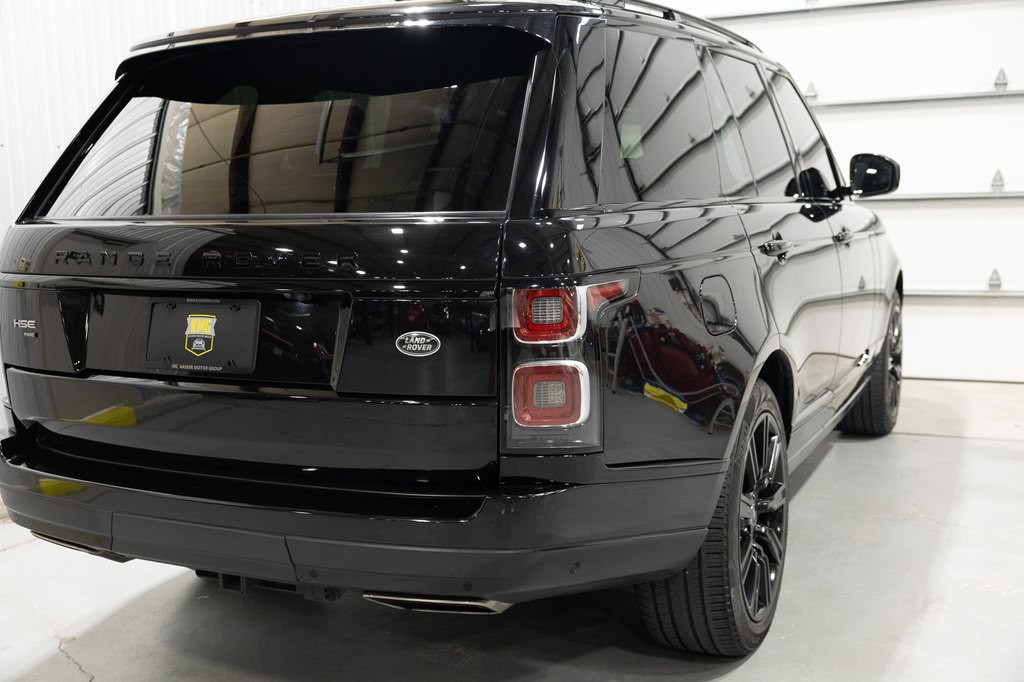 2021 Land Rover Range Rover Image 9