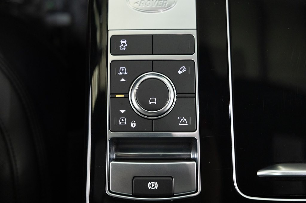 2021 Land Rover Range Rover Image 57