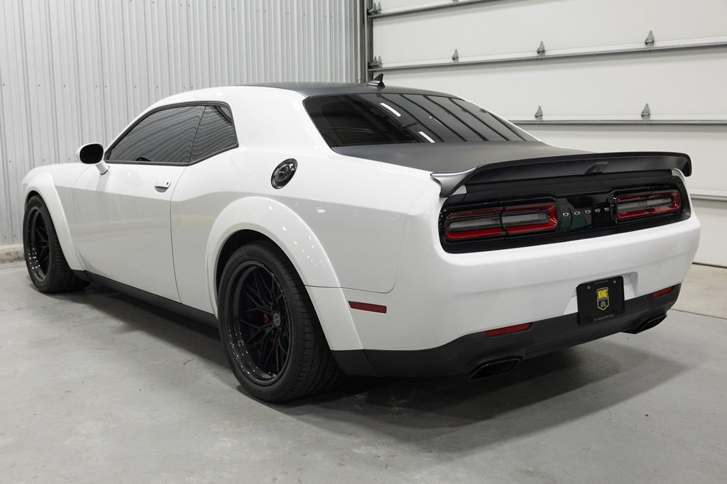 2021 Dodge Challenger Image 7