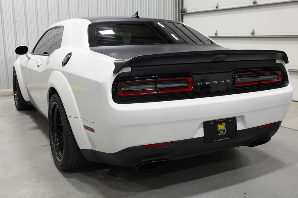 2021 Dodge Challenger Image 10
