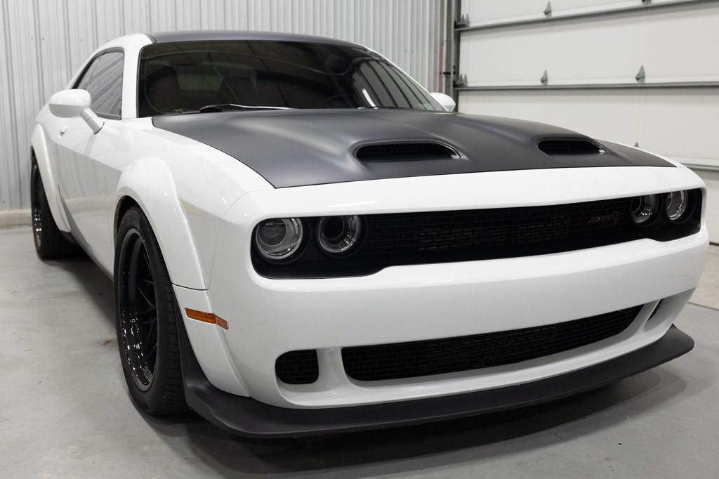 2021 Dodge Challenger Image 25