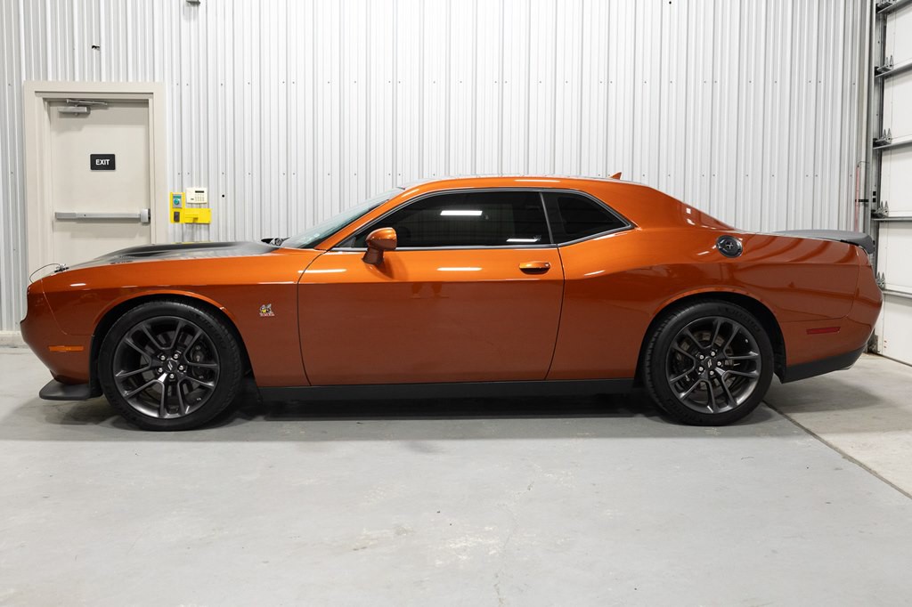 2020 Dodge Challenger Image 3