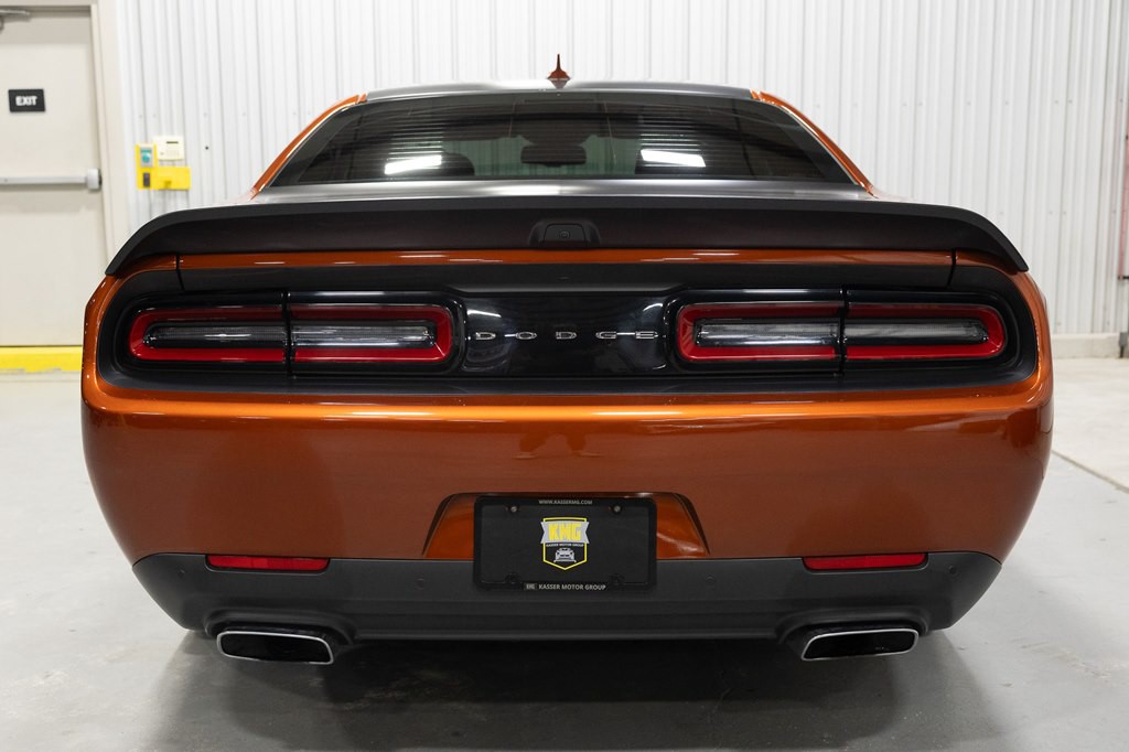 2020 Dodge Challenger Image 6