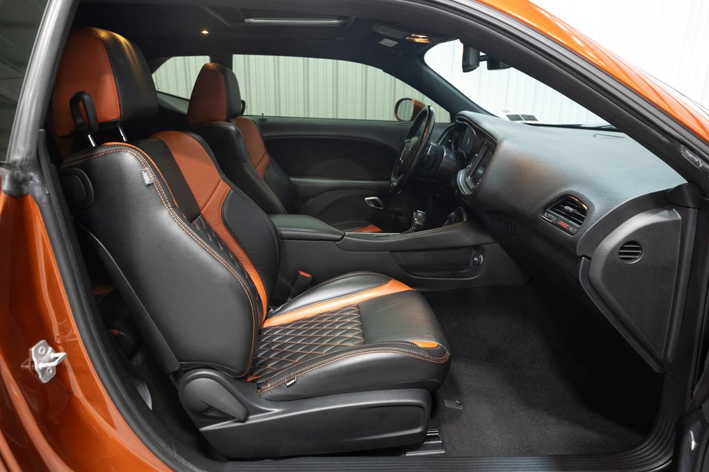 2020 Dodge Challenger Image 38