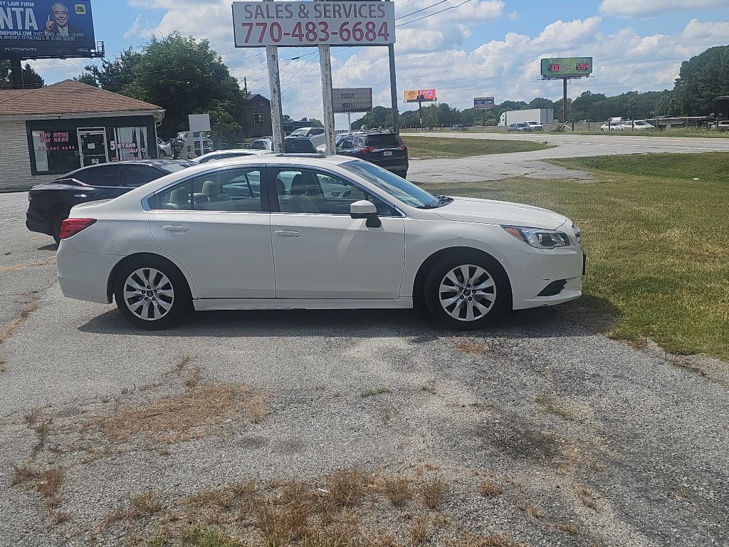 2015 Subaru Legacy Image 4