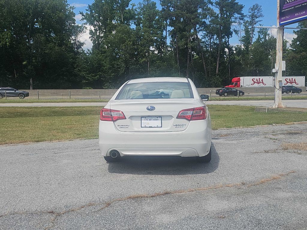 2015 Subaru Legacy Image 5