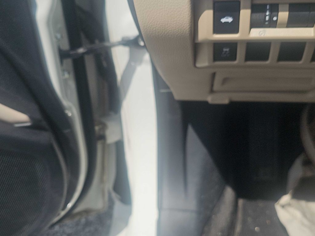2015 Subaru Legacy Image 23