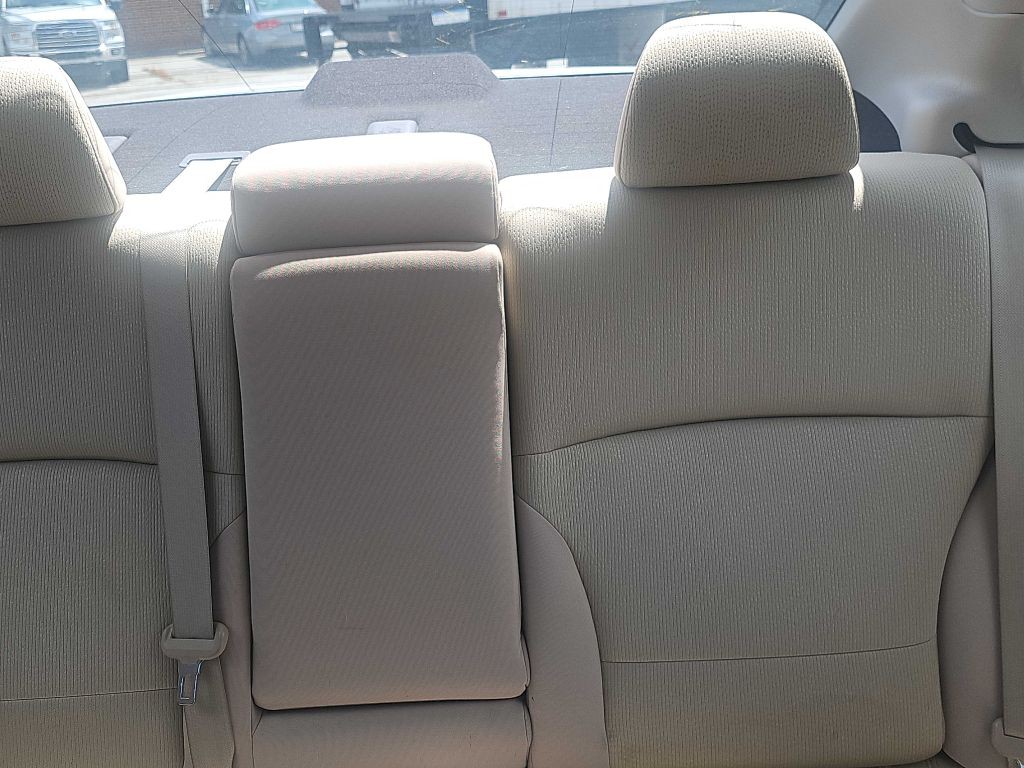 2015 Subaru Legacy Image 29