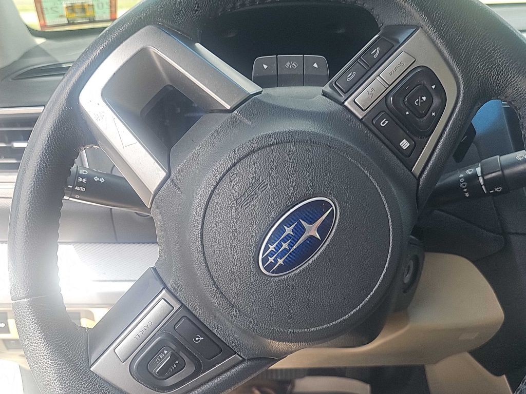 2015 Subaru Legacy Image 30