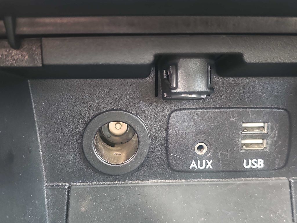 2015 Subaru Legacy Image 31
