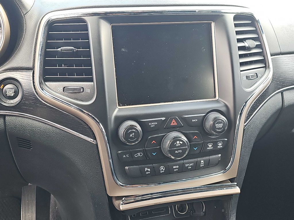 2017 Jeep Grand Cherokee Image 33