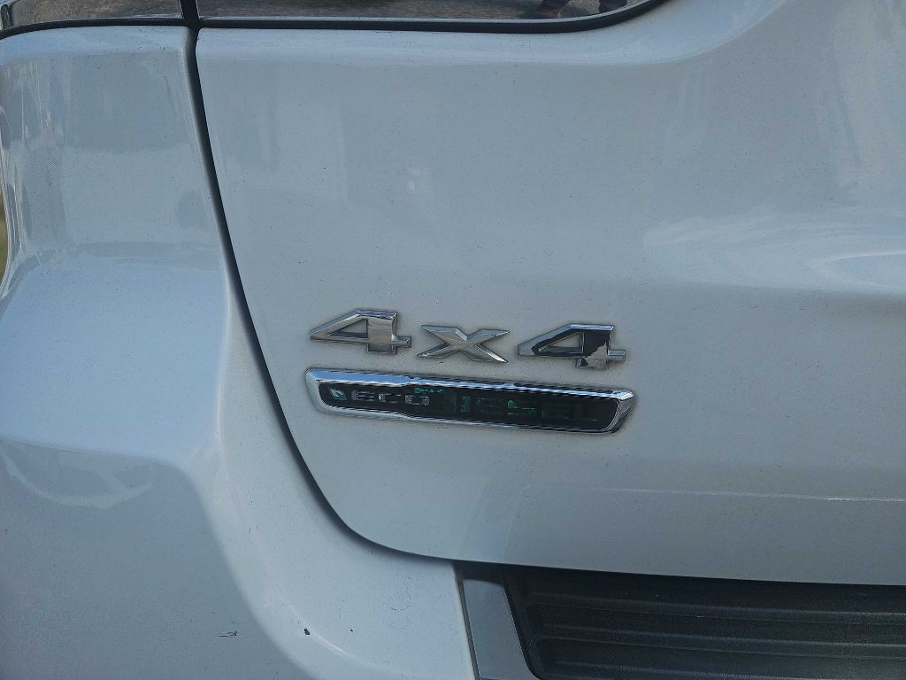 2016 Jeep Grand Cherokee Image 103