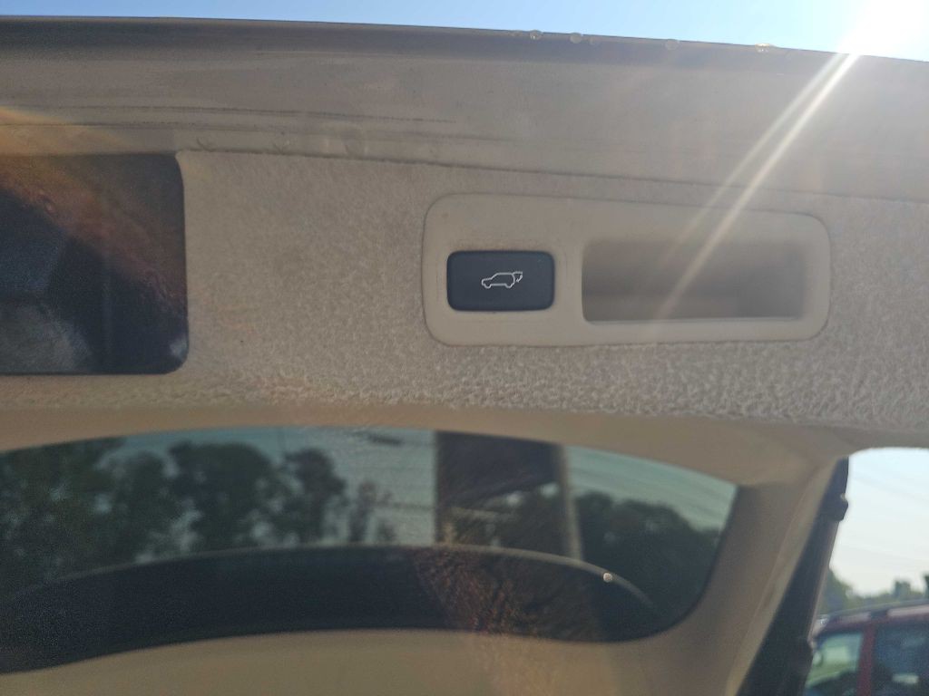 2010 Lexus RX Image 21