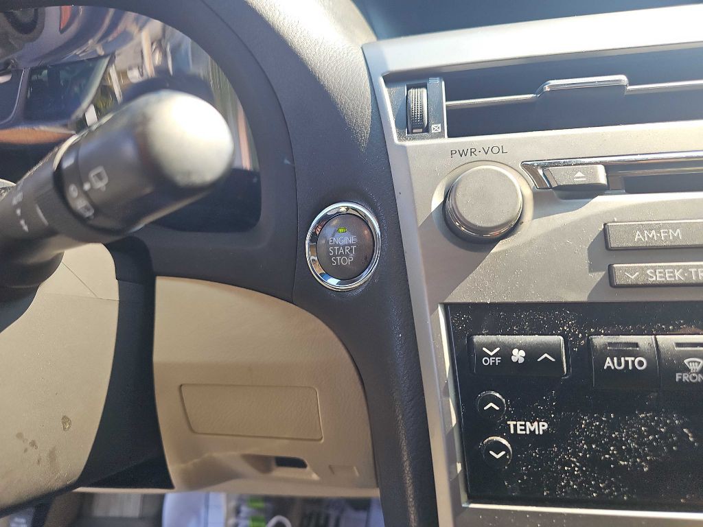 2010 Lexus RX Image 35