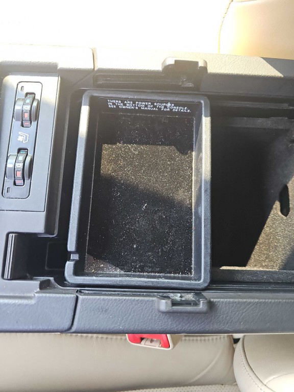 2010 Lexus RX Image 39