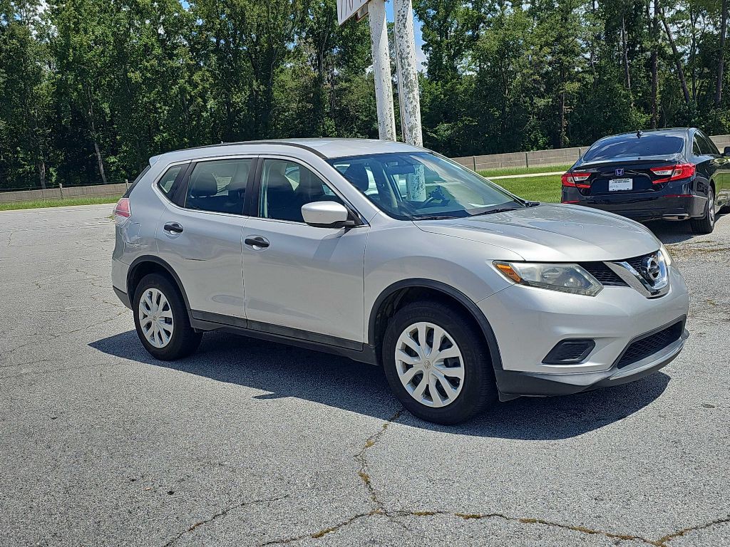 2016 Nissan Rogue Image 2