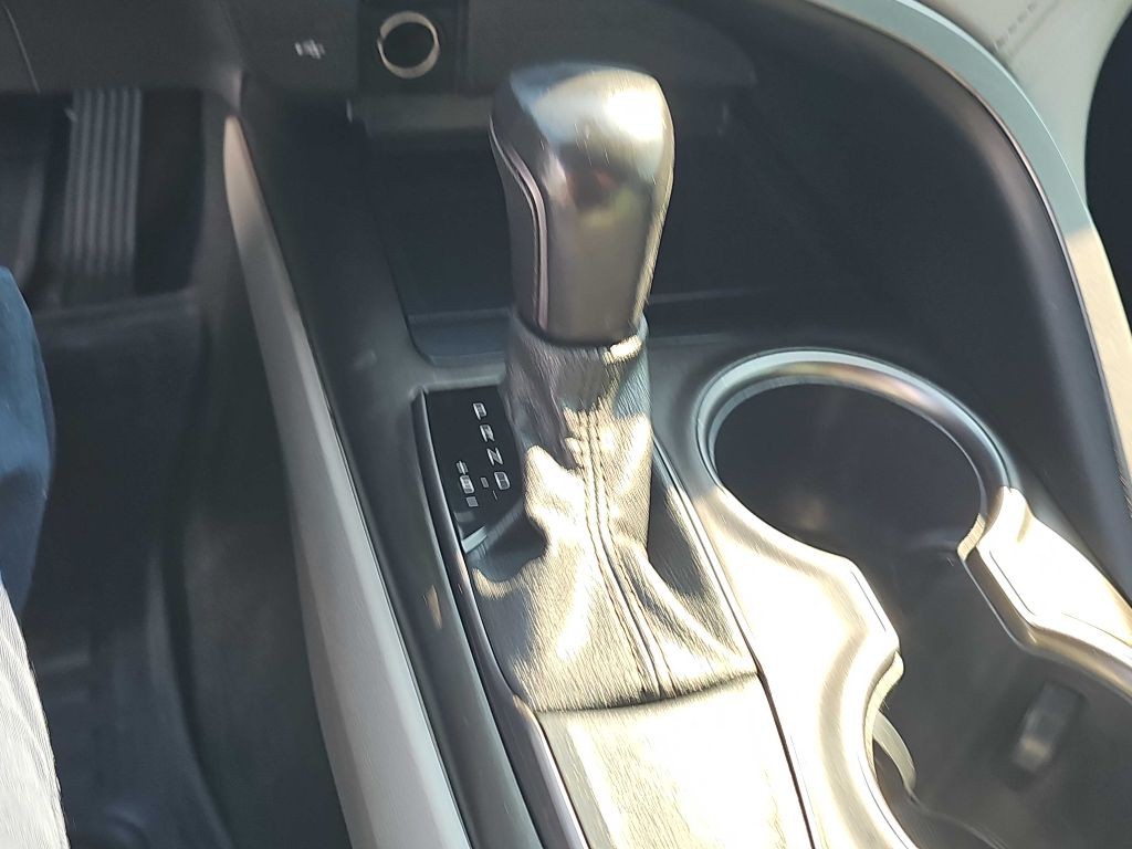 2021 Toyota Camry Image 27