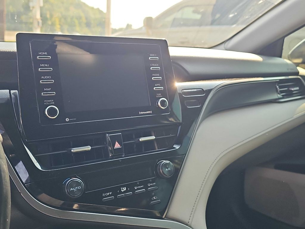 2021 Toyota Camry Image 28