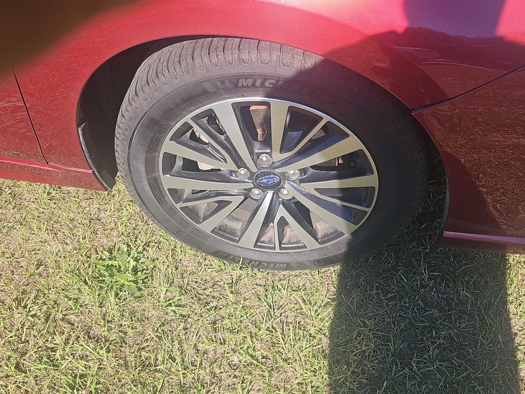 2019 Subaru Legacy Image 11