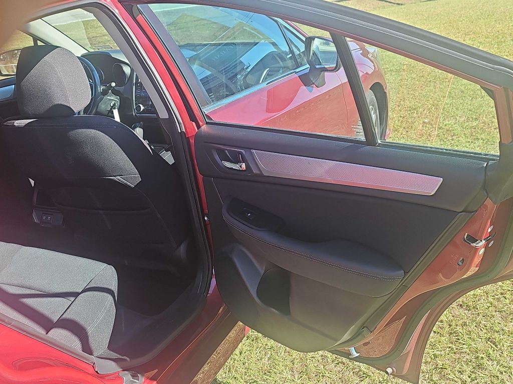 2019 Subaru Legacy Image 16