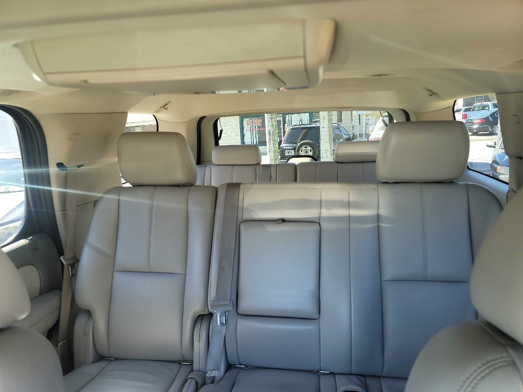 2012 Chevrolet Tahoe Image 13
