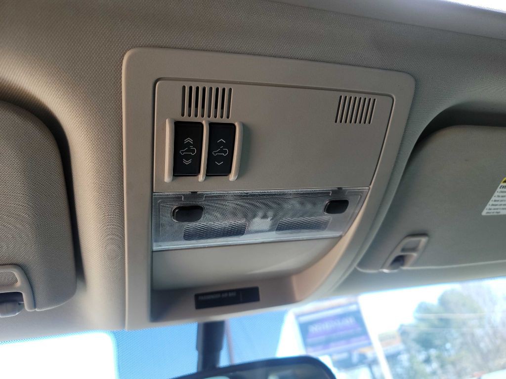 2012 Chevrolet Tahoe Image 15