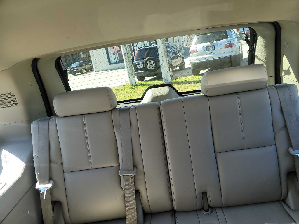 2012 Chevrolet Tahoe Image 27
