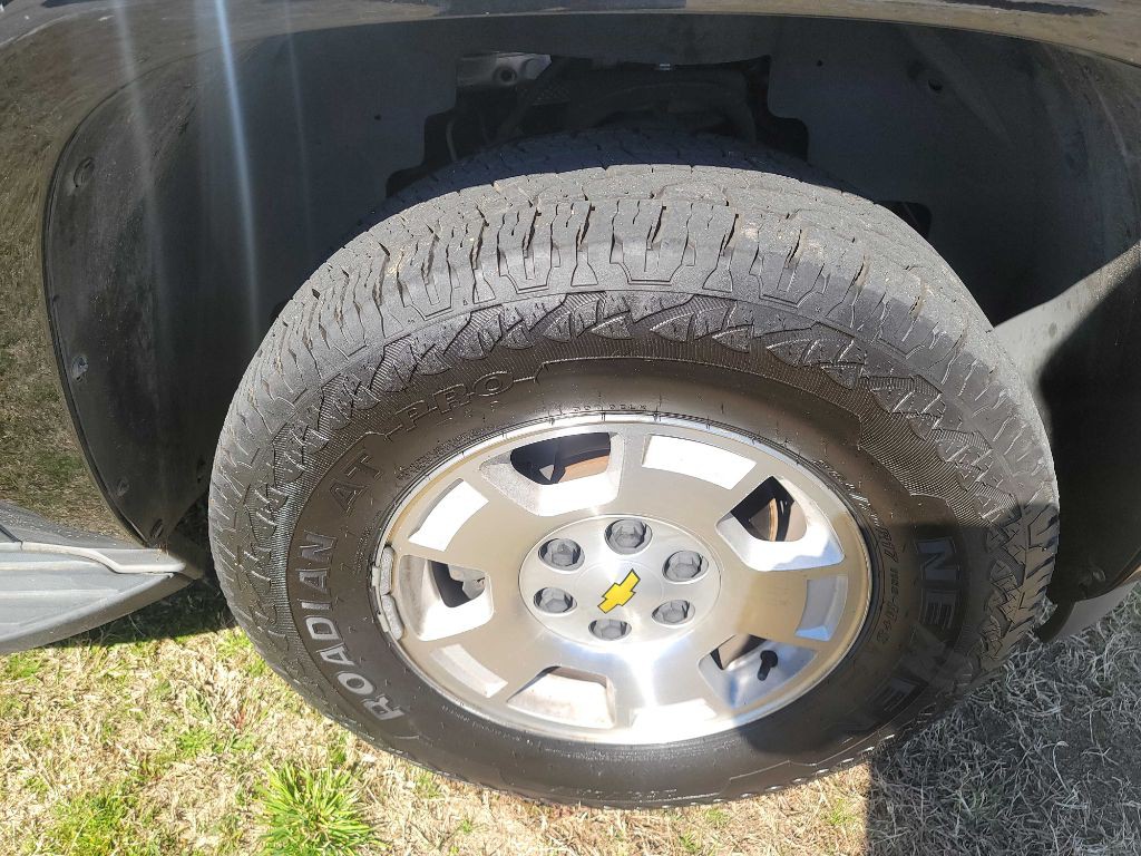 2012 Chevrolet Tahoe Image 31
