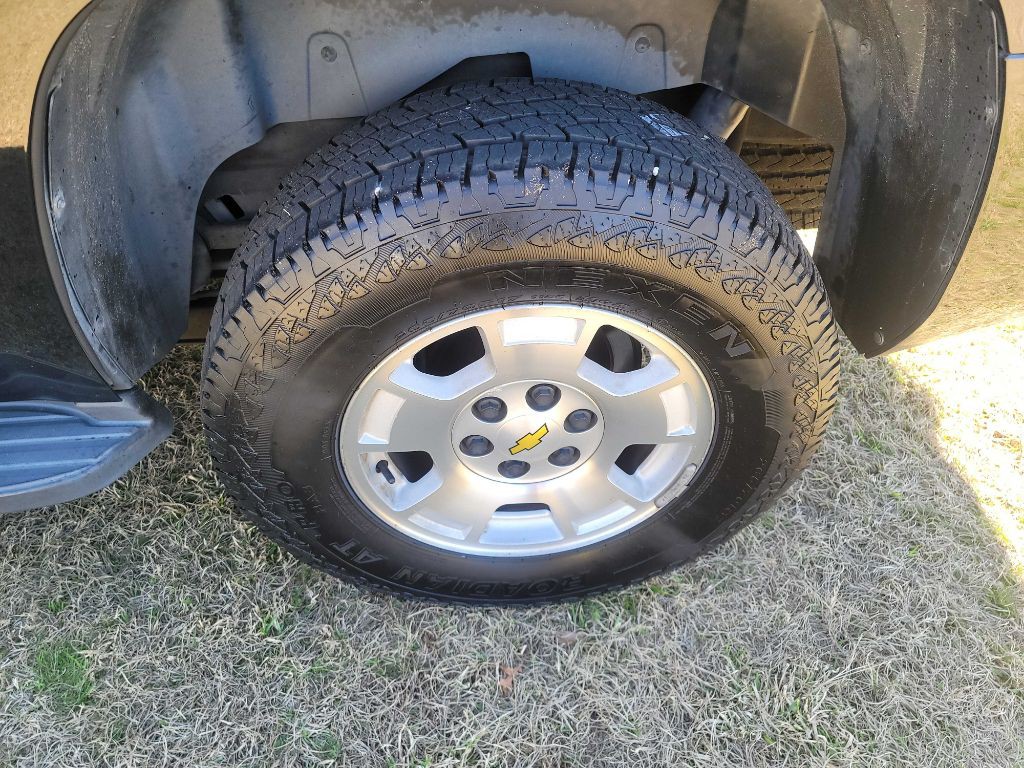 2012 Chevrolet Tahoe Image 33