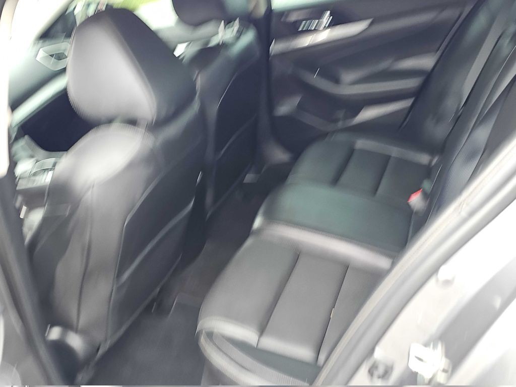 2016 Nissan Maxima Image 18