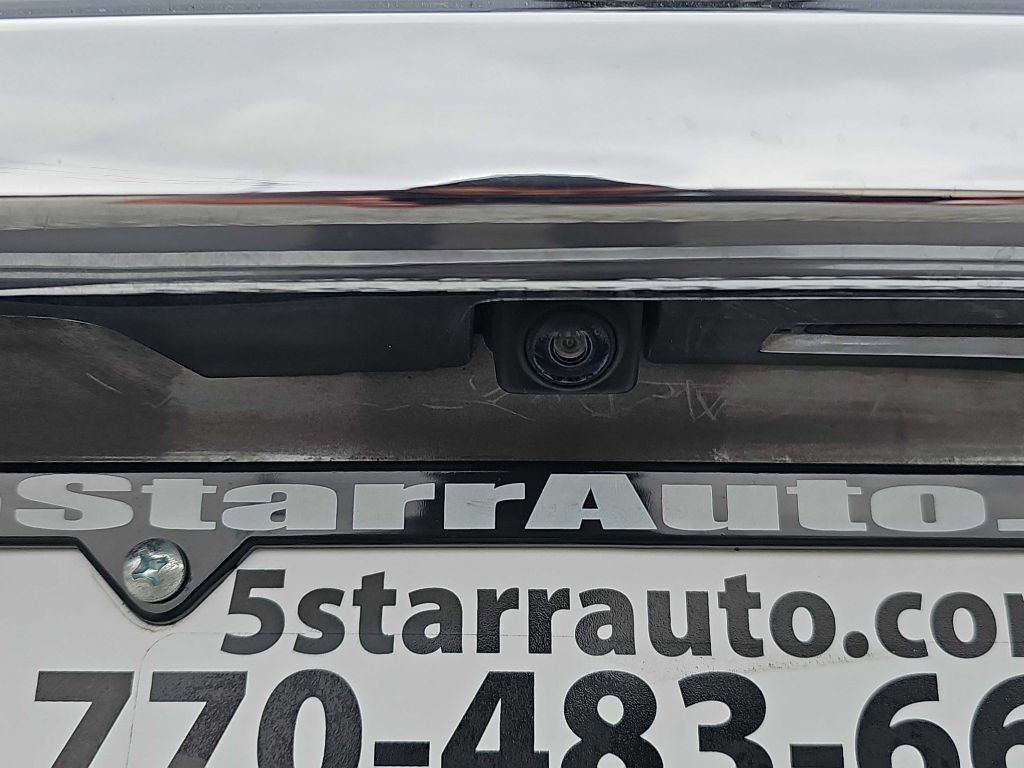 2016 Nissan Maxima Image 24