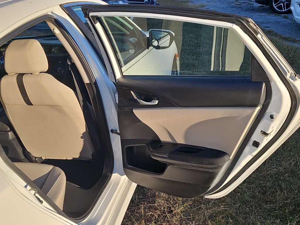 2017 Honda Civic Image 28